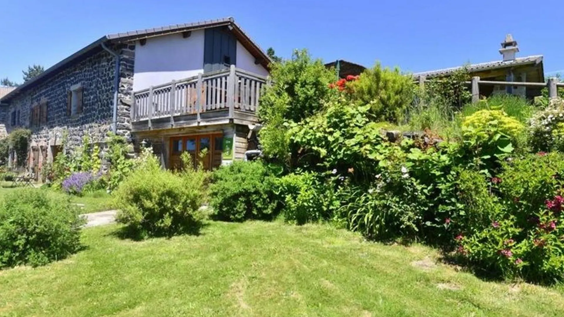 Ancienne Ferme Avec Terrasse Abritee Au Pied Du Pic Du Lizieux - Fr-1-582-263 Villa Araules 0*,  France